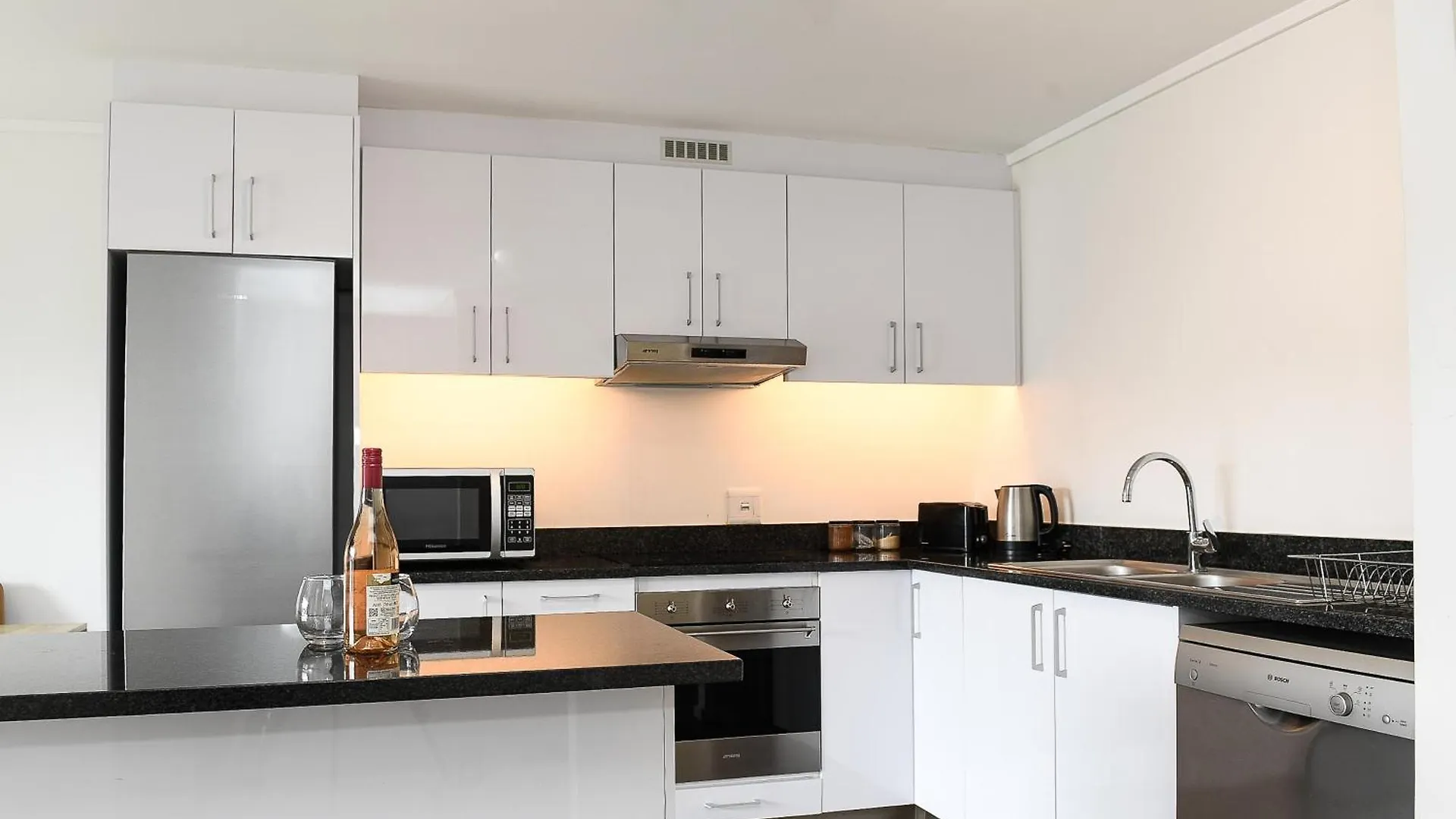 Modern 2 Bedroom Unit In District Six Cape Town Güney Afrika